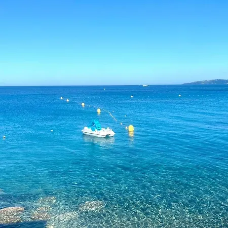 Calme 200m De La Ξενοδοχείο